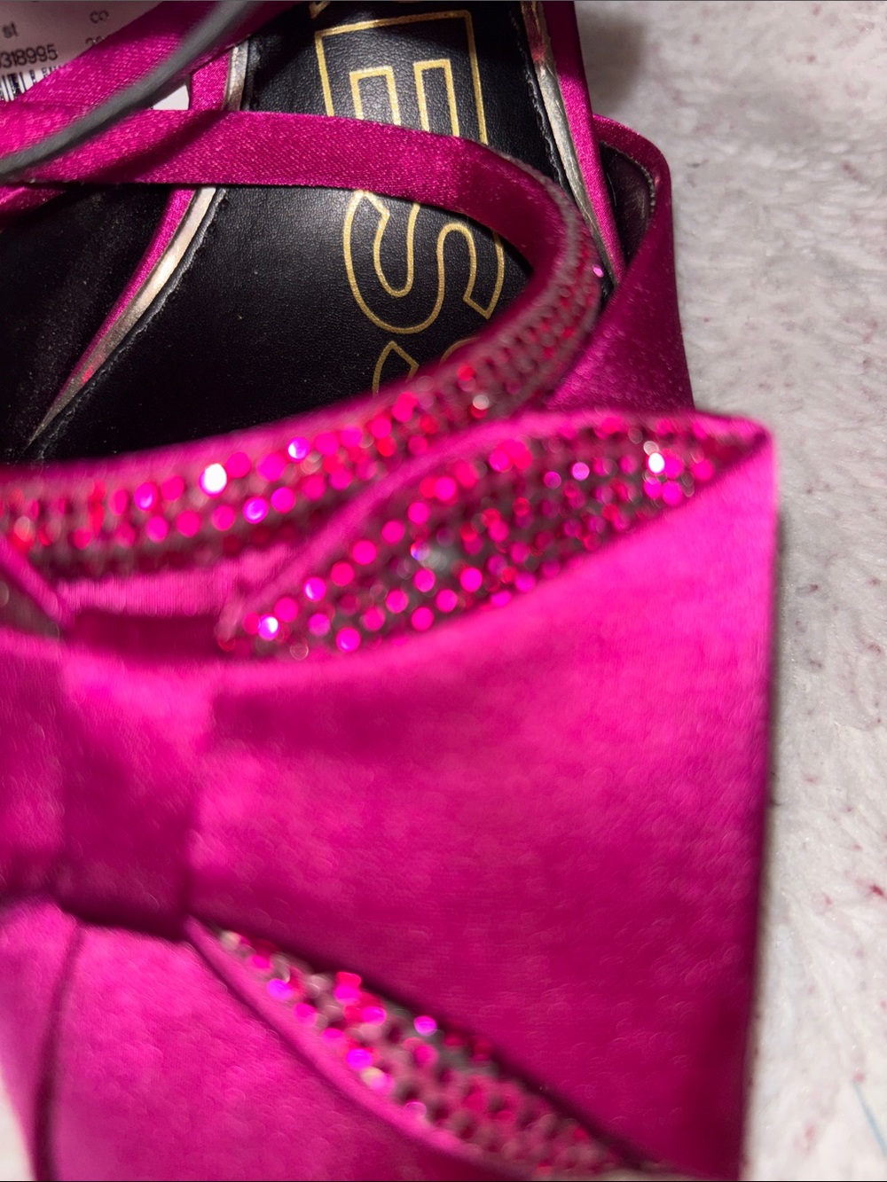 Missing one bling Express Women's Magenta Satin Pointed Toe Bow Slingback Heels - Picture 4 of 14